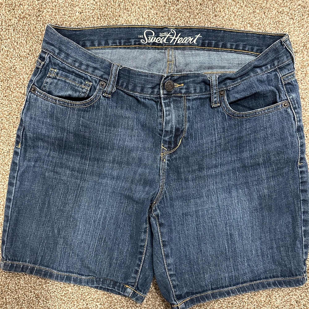 Old Navy sweetheart jean shorts